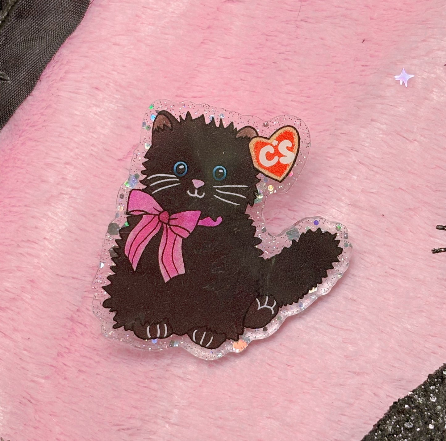 HEIRESS THE BEENIE BAYBEE Acrylic Pin